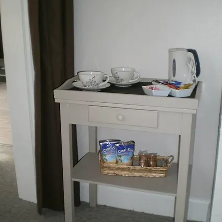فندق مبيت وإفطار Chambres D'hotes La Belle Haute 3*